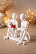 Moderne Paar-Skulptur mit rotem Herz, Minimalistische Deko-Figur für Wohnzimmer, Geschenk für Paare, Hochzeit, Valentinstag, Jahrestag