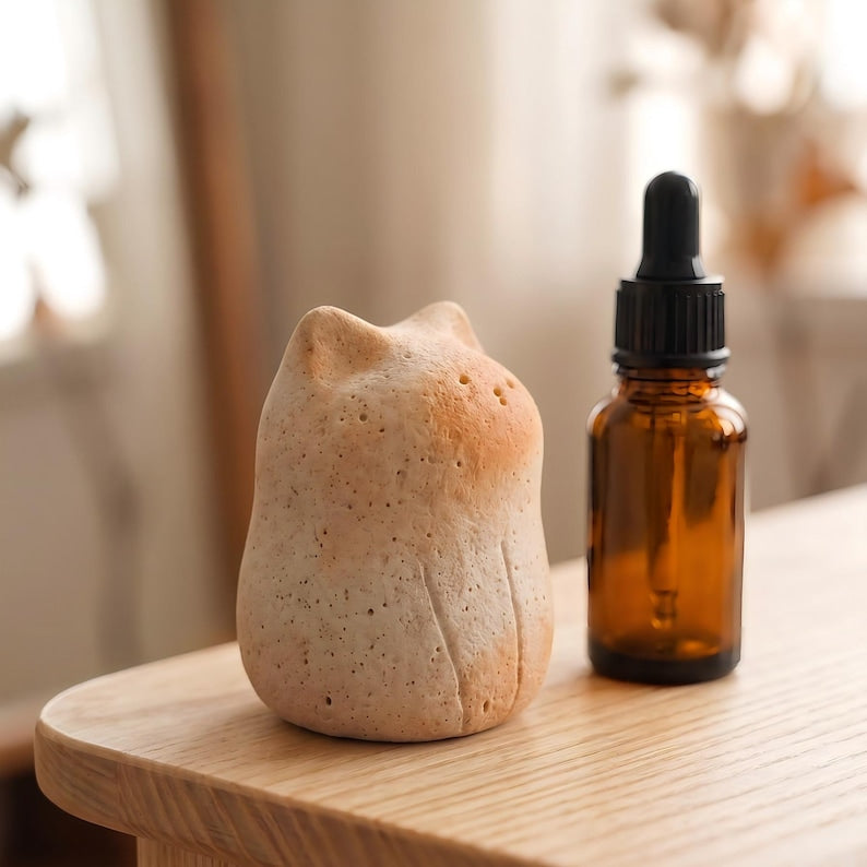 Handgemachter Keramik-Aromastein, Passiver Diffusor für Ätherische Öle, Wabi Sabi Schreibtischdekor, 4-6 cm breit, 3-8 cm hoch