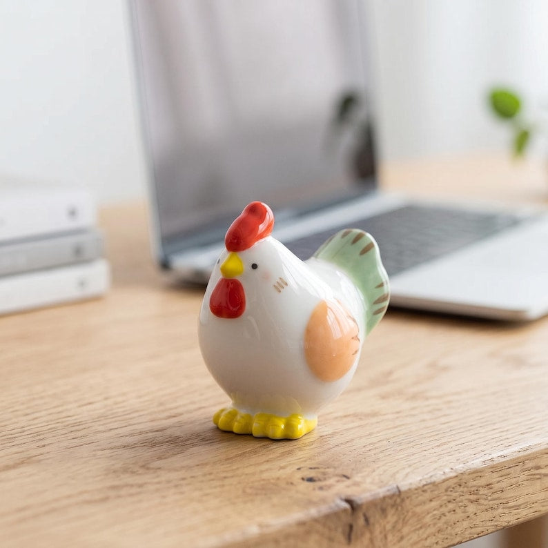 Handgefertigte Keramik Huhn Figuren, Miniatur Tier Statuen, Set aus Hahn und Henne, Bücherregal Schreibtisch Dekor