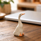 Handgefertigte Keramik Gans Figur, minimalistische Nature Art Miniatur Dekoration, 3,5 x 8 cm