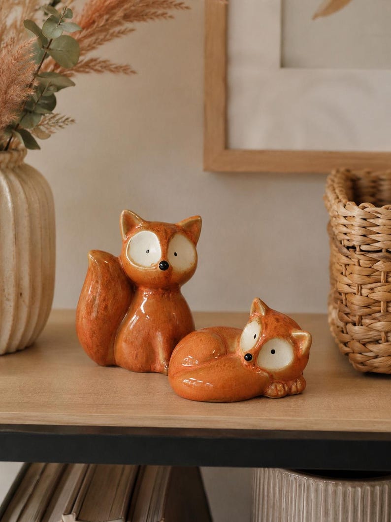 Keramik Fuchs Herbstdeko, Fuchs Dekofigur, Herbstdekoration, Tischdeko Herbst - Wichtelgeschenk, Geschenkidee Weihnachten