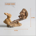 Wippenfigur aus Kunstharz: Hase und Igel, minimalistische Regaldekoration, 2 Größen