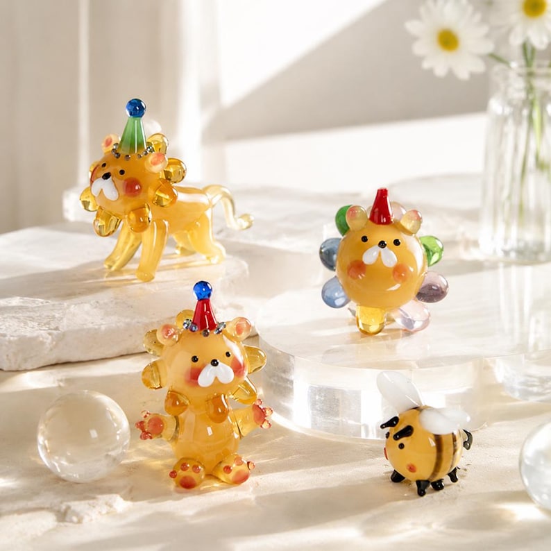 Mundgeblasene Mini-Tierfiguren aus Glas, Löwen- und Bienen-Skulpturen, 2,5–5 cm, Tischdekoration, Sammlerstück